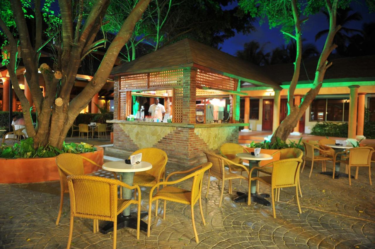פונטה קאנה Vik Hotel Cayena Beach All Inclusive מראה חיצוני תמונה